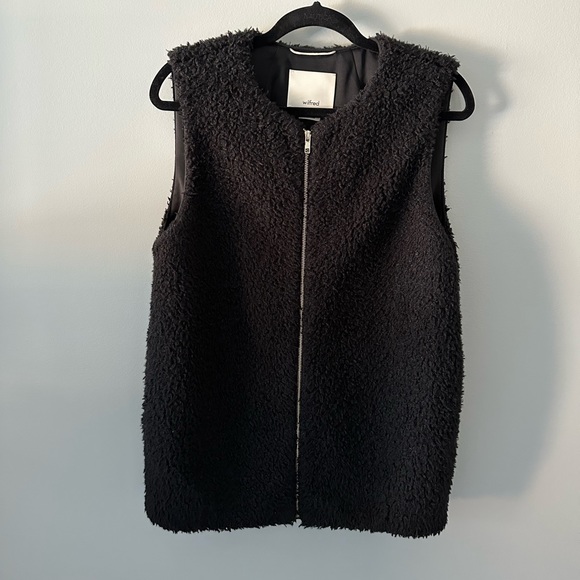 Wildfred Sherpa Vest - Picture 2 of 3